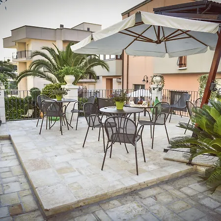 Πανσιόν Savito